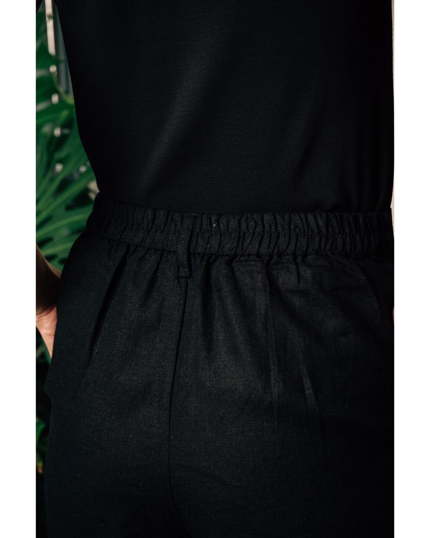Kiri Shorts in Black