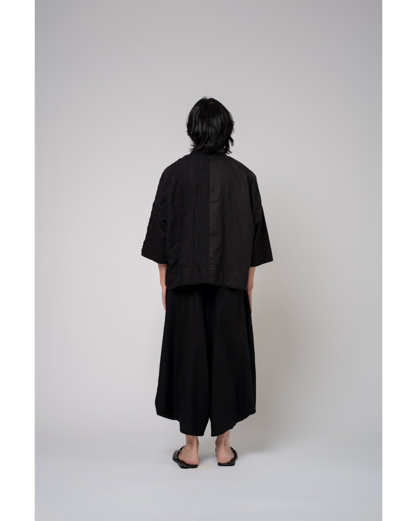 Yukari Outerwear In Black
