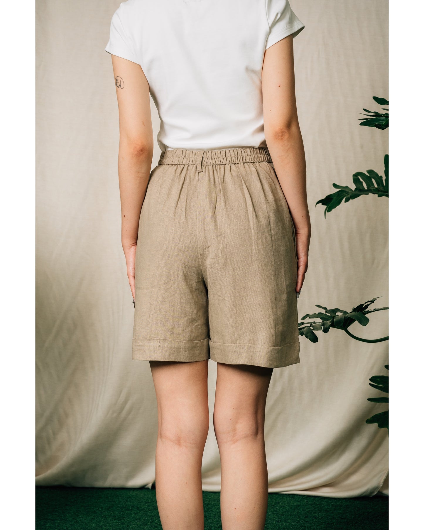 Kiri Shorts in Brown