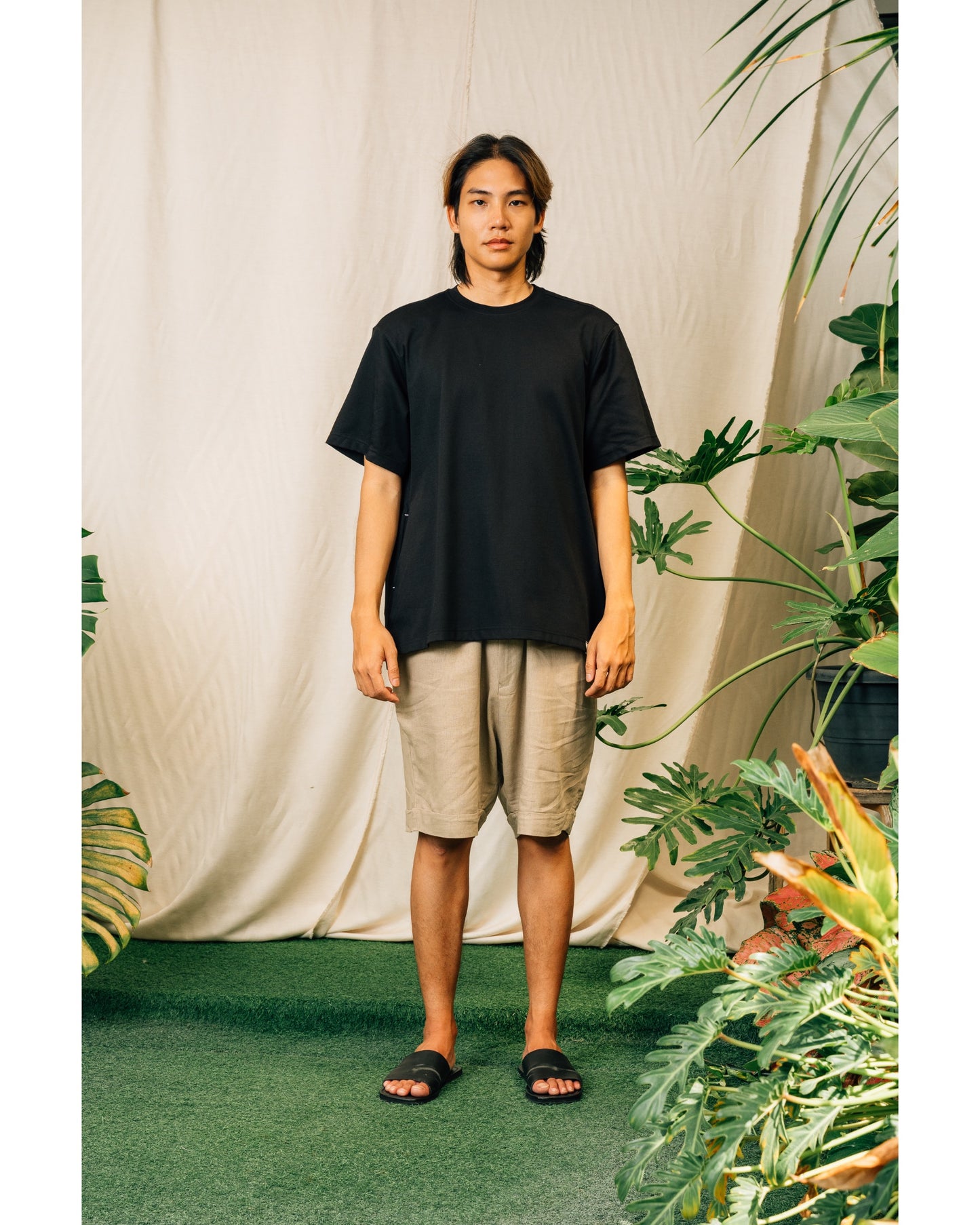 Pine Basic Top in Black