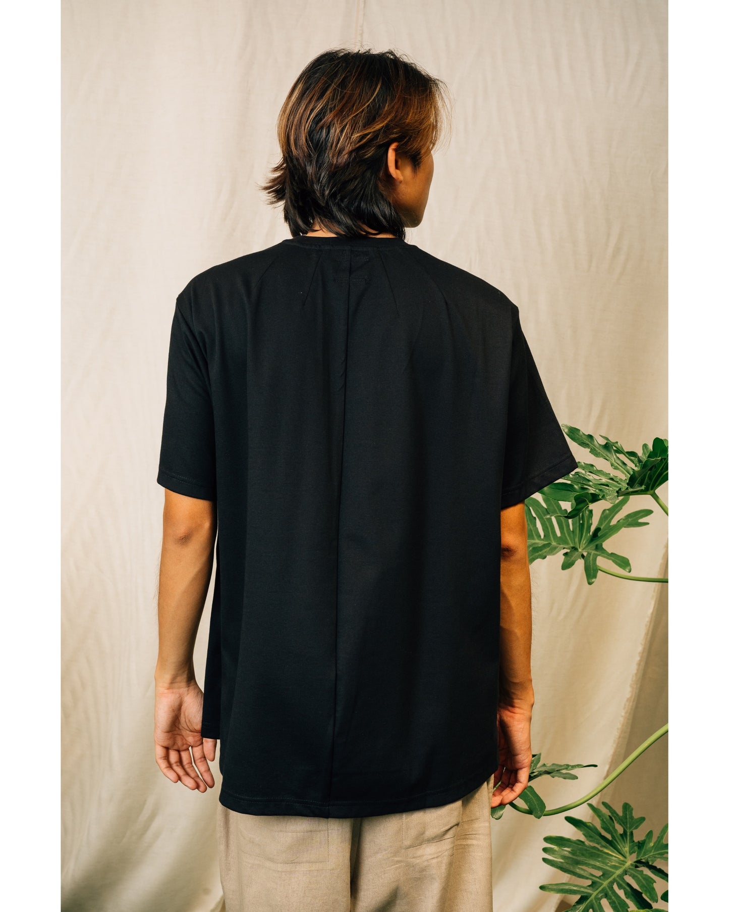 Pine Basic Top in Black