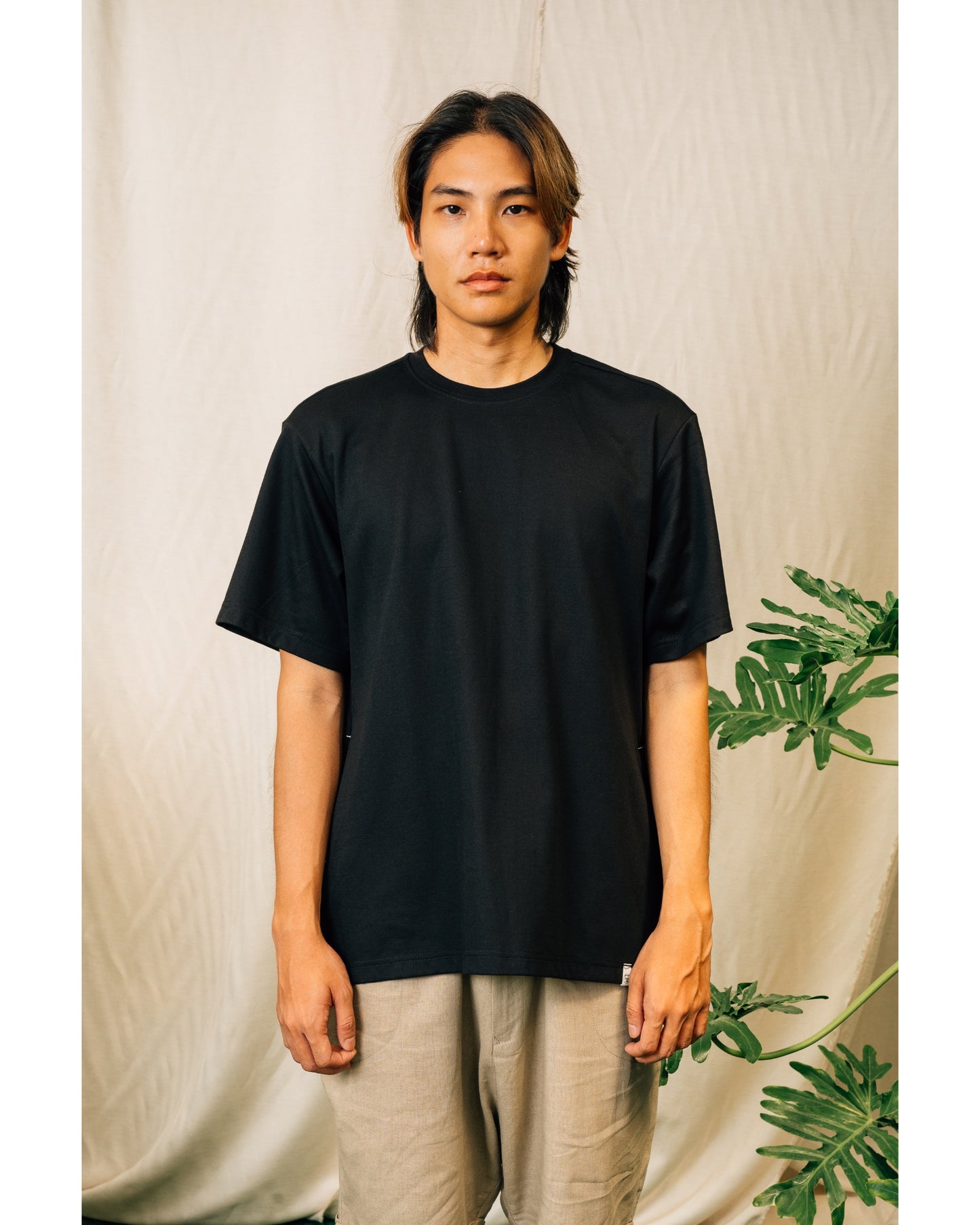 Pine Basic Top in Black