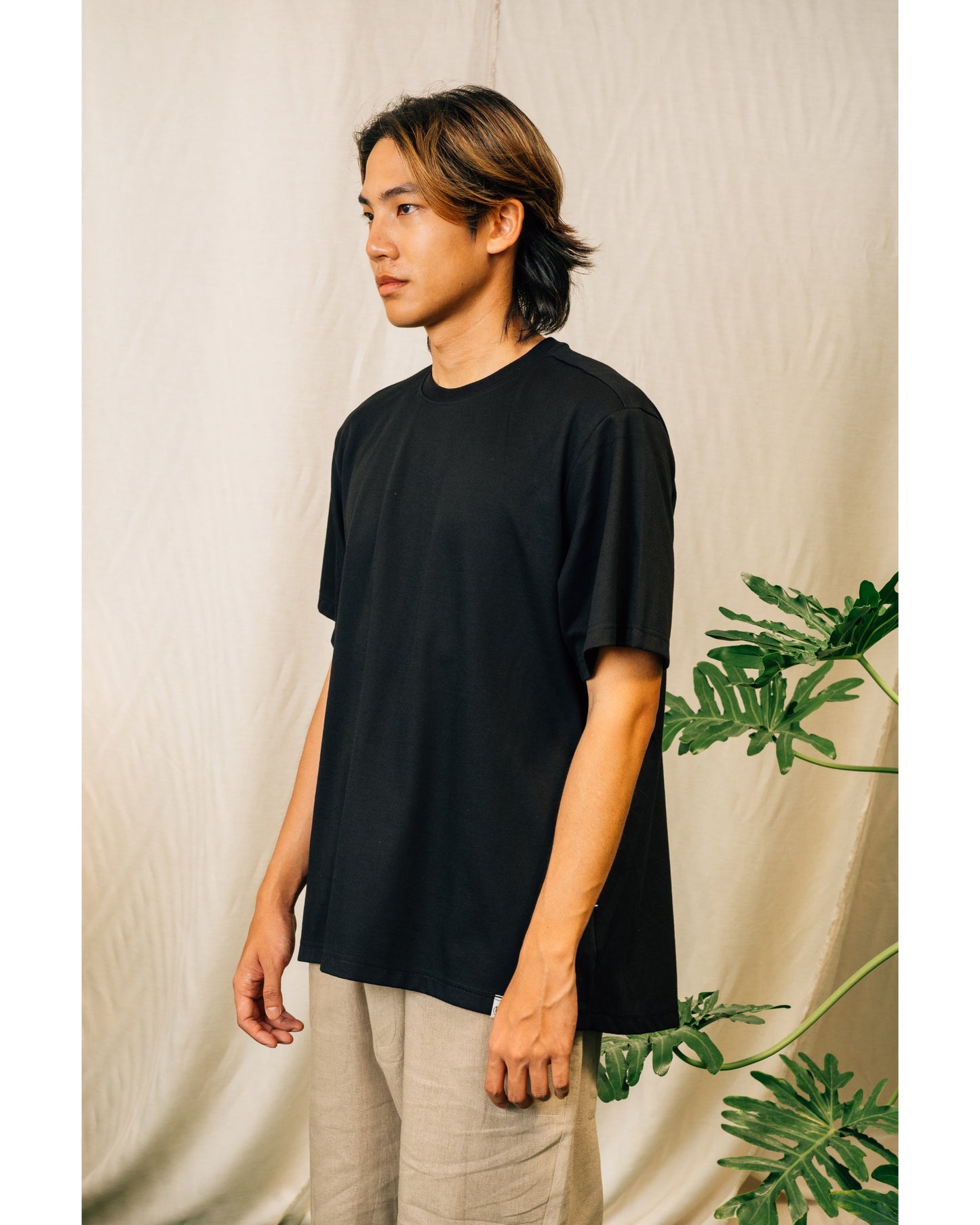 Pine Basic Top in Black