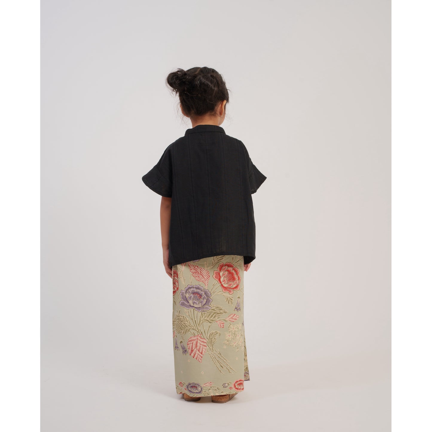 Thalia X Pithecanthropus Bali Set In Black