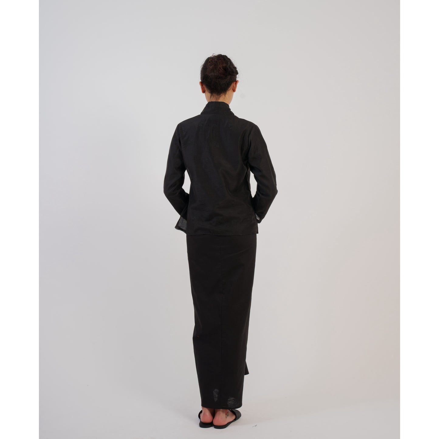 Yuki Kebaya Pendek Set in Black