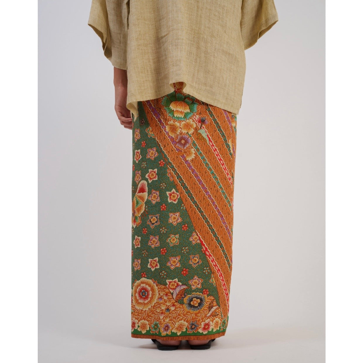 Mekar Kimono X Pithecanthropus Bali Set in Tan (WITH NO INNER)