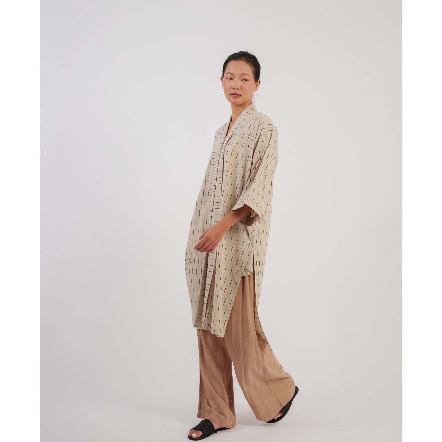 Renjana Kebarung Top in Ivory