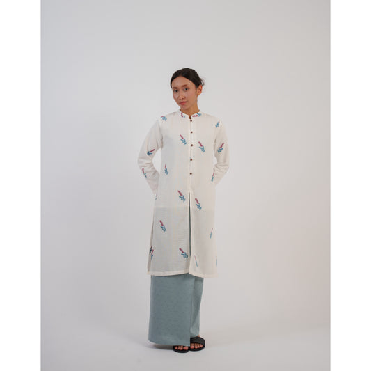 Aomi Kebarung Set in White