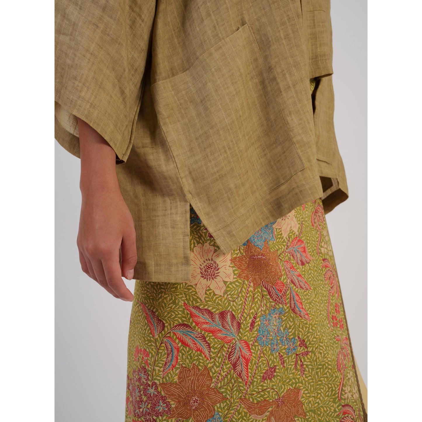 Mekar Kimono X Pithecanthropus Bali Set in Olive