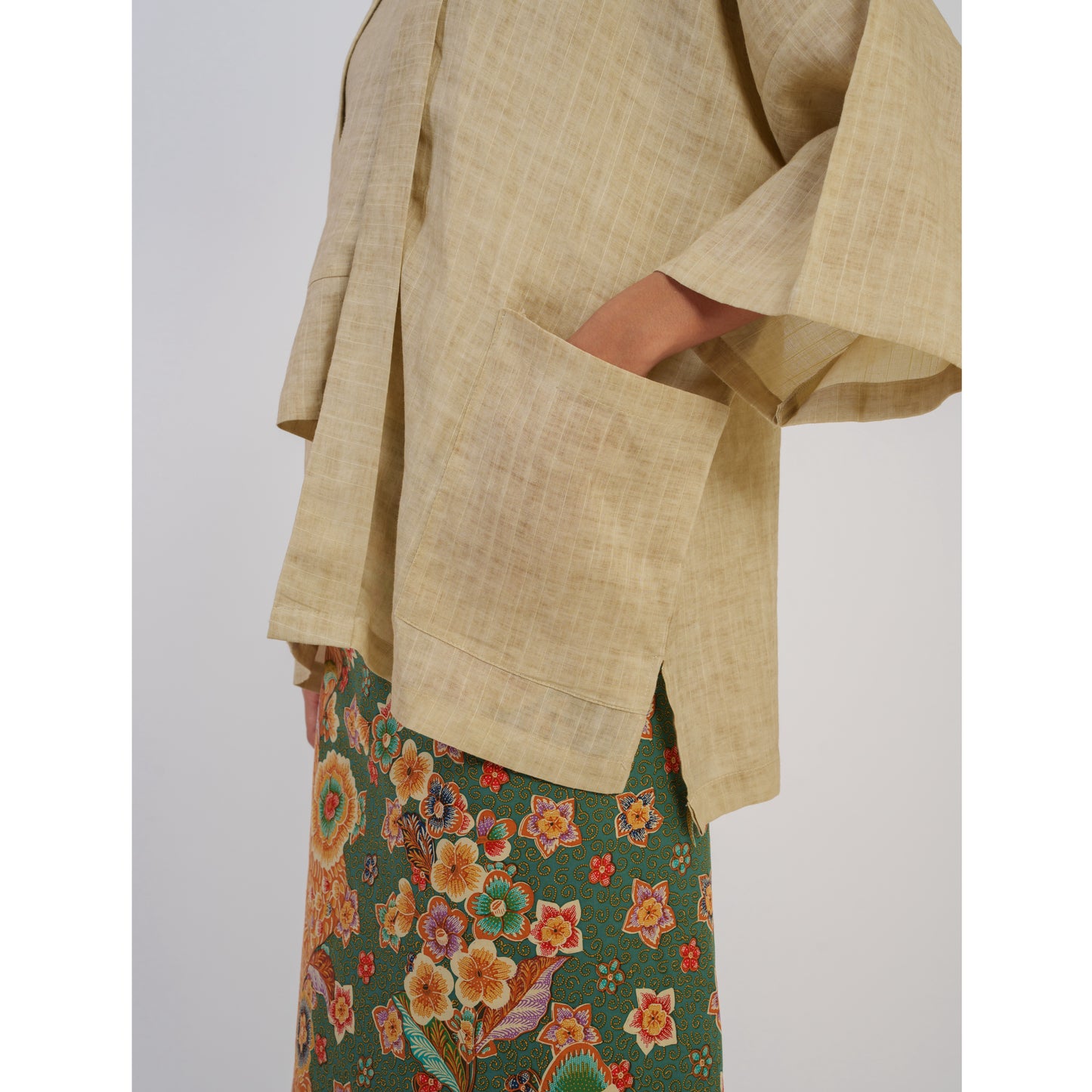 Mekar Kimono X Pithecanthropus Bali Set in Tan