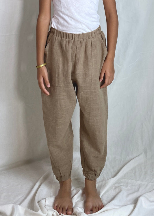 Riang Pants In Brown