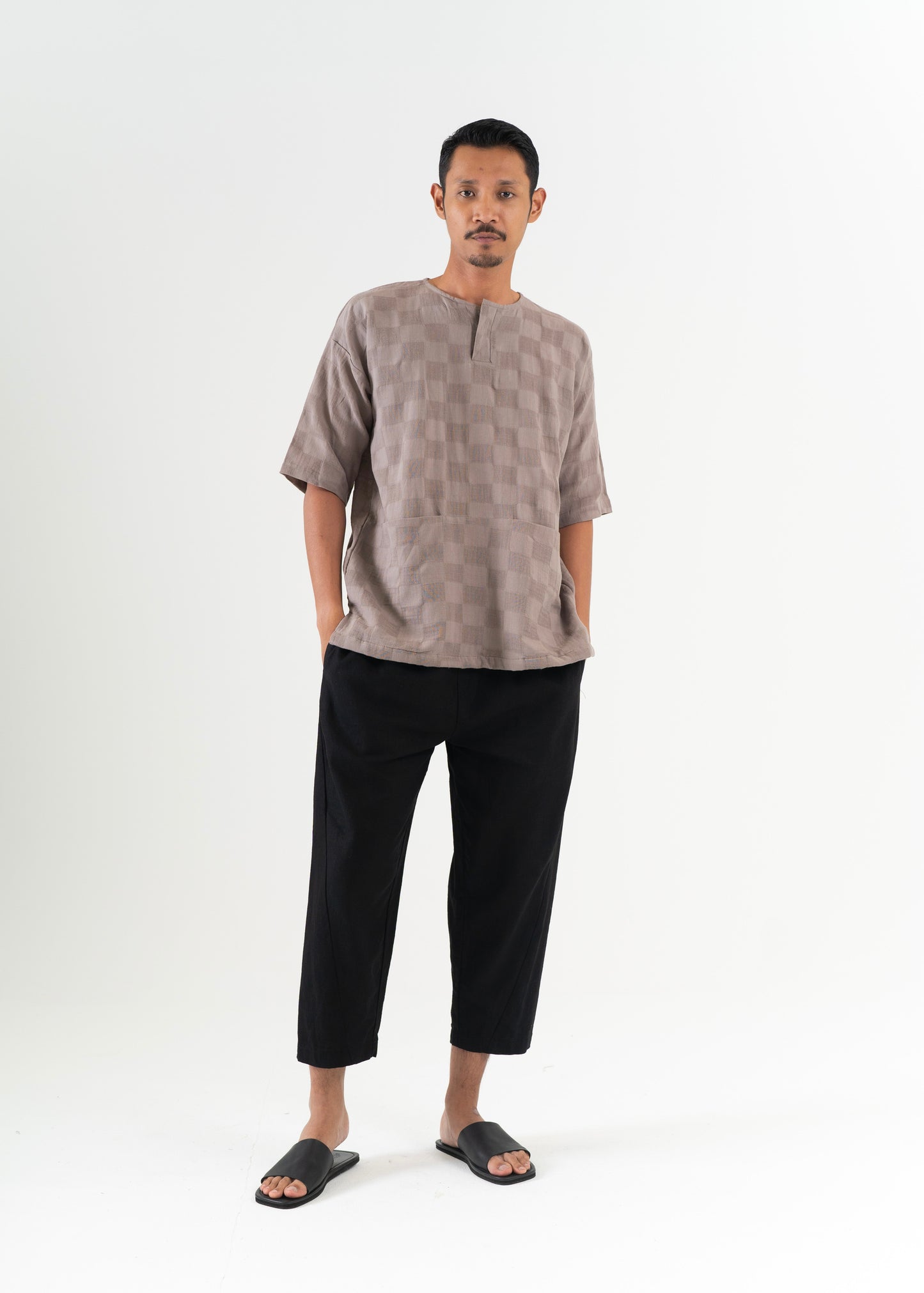 Fuad Top In Brown