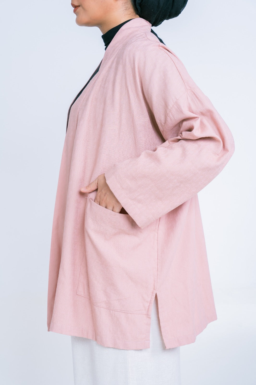 Mak Outer In Pink Guava